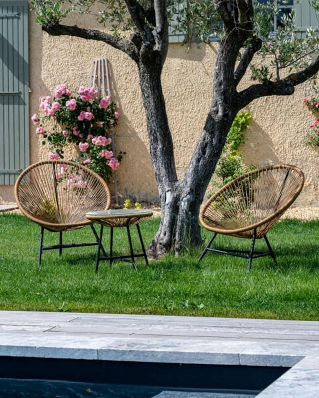 Le Mas Des Poules Chambres D'Hotes De Charme Saint-Roman-de-Malegarde ภายนอก รูปภาพ